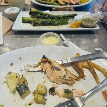 California Fish Grill - SALMON & SWAI COMBO - Seafood Near Me - Phoenix, Arizona California Fish Grill - SALMON & SWAI COMBO - Seafood Near Me - Phoenix, Arizona