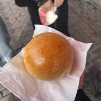 Mee Sum Pastry - Bbq pork hom bow - Seafood Near Me - Seattle, Washington