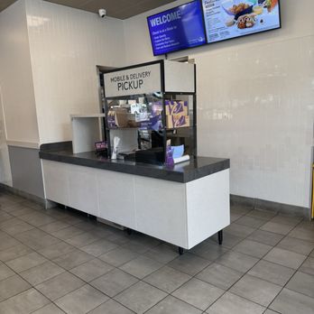 Taco Bell - No idea when my order will be ready? - Fast Food Near Me - University Place, Washington