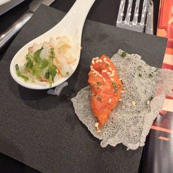 Hilton Arcadia Los Angeles - Hors d'oeuvres all on a table for self serve but no plates - Hotels Near Me - Arcadia, California Hilton Arcadia Los Angeles - Hors d'oeuvres all on a table for self serve but no plates - Hotels Near Me - Arcadia, California
