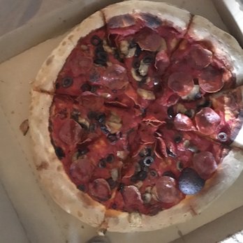 Papa Johns Pizza - Friday pizza night! Not a fan of JS's racism but I respect the corrective actions PJs has taken so far. No cheese please! to go. - Pizza Near Me - Versailles, Kentucky