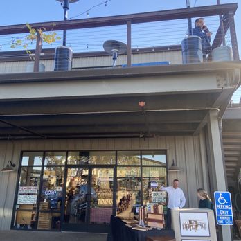 Etto Pastificio - Outdoor - Pasta Shops Near Me - Paso Robles, California Etto Pastificio - Outdoor - Pasta Shops Near Me - Paso Robles, California