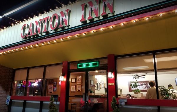 Canton Inn by null