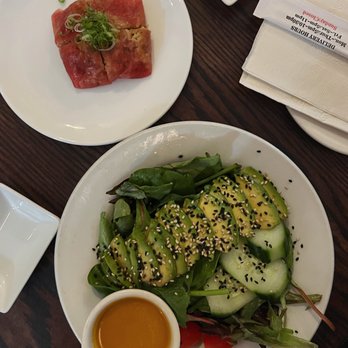 Poke Restaurant - Tuna Bomb
Green Salad w/ Avocado - Sushi Bars Near Me - New York, New York Poke Restaurant - Tuna Bomb
Green Salad w/ Avocado - Sushi Bars Near Me - New York, New York