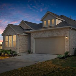 Bravo Mike Real Estate Photography - Virtual Twilights are daytime photos that are digitally transformed into twilight photos.