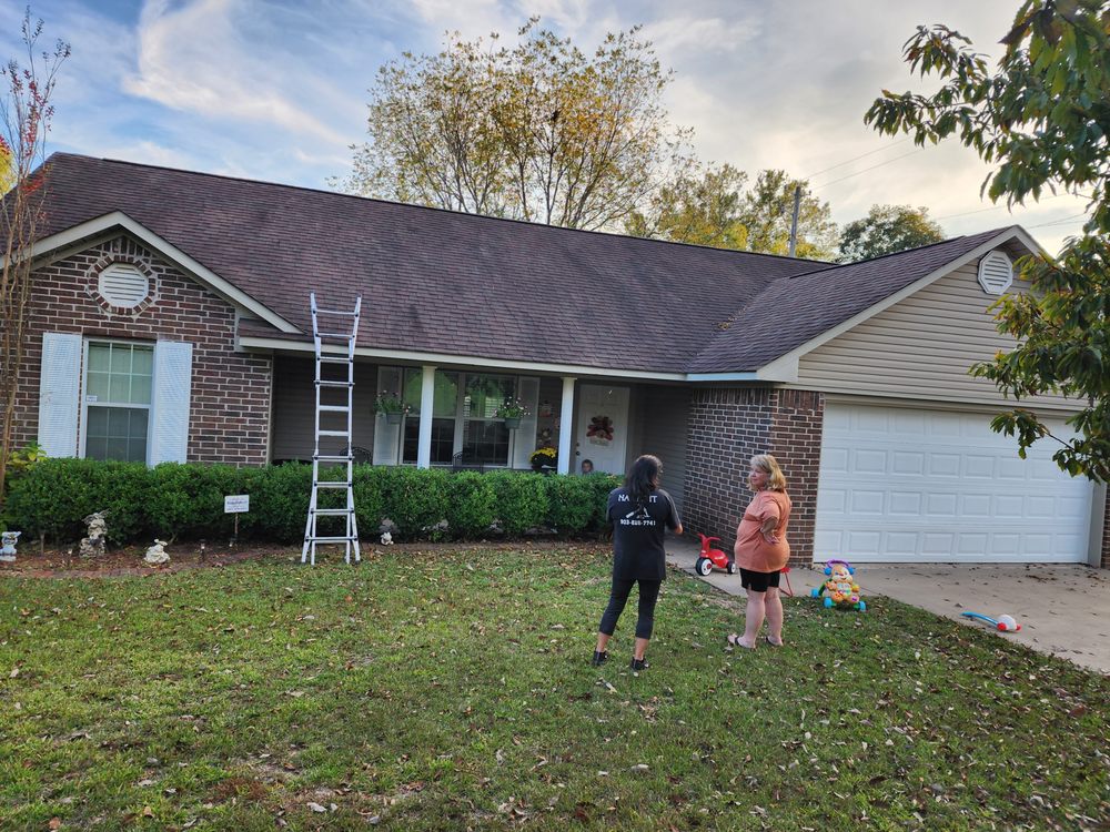 Slide of Born to Roof Texas