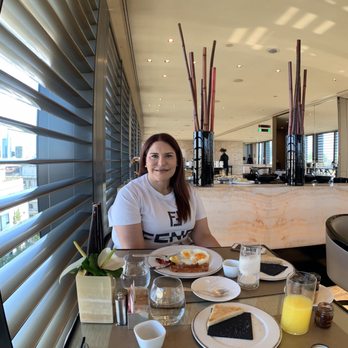 Armani Hotel - Restaurant - Hotels Near Me - Milan, Michigan