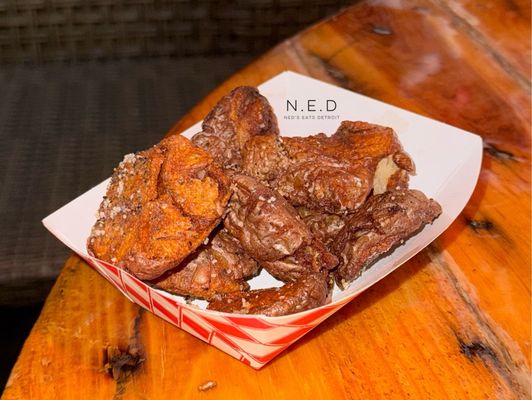 Smoked Lotus BBQ by null