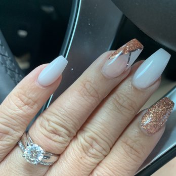 Gradient Nail - Lily's masterpiece for my wedding - Nail Salons Near Me - Honolulu, Hawaii