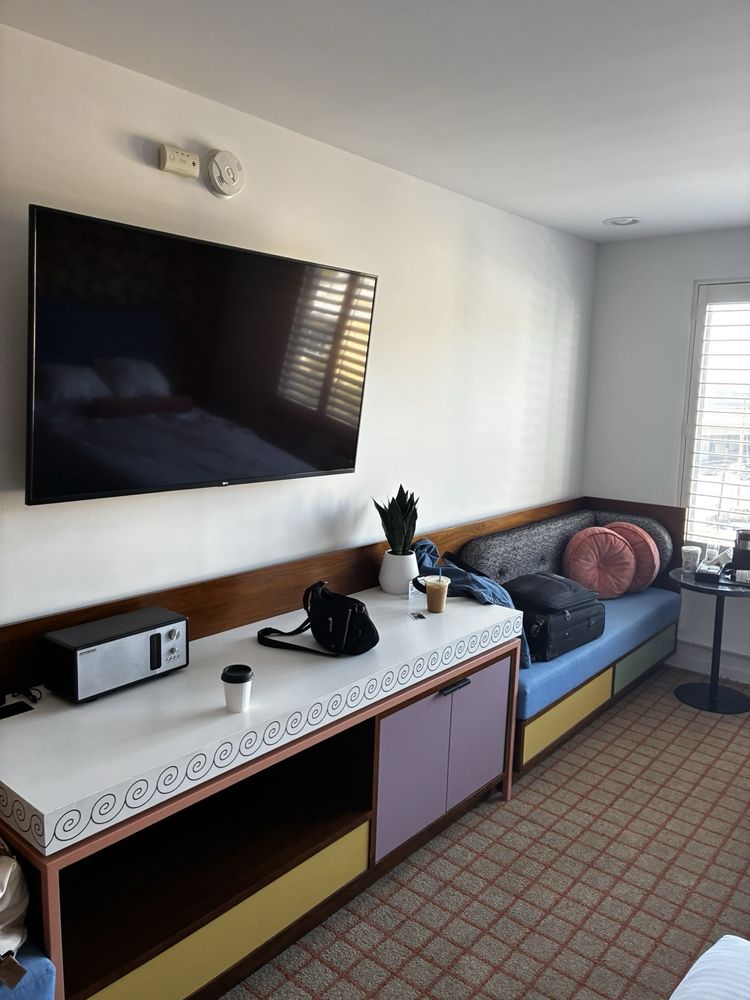 The Adler A Hollywood Hills Hotel