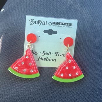 Buffalo Exchange - Used, Vintage & Consignment Near Me - Costa Mesa, California