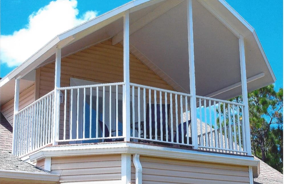 Slide of Hough Roofing & Screen Rooms