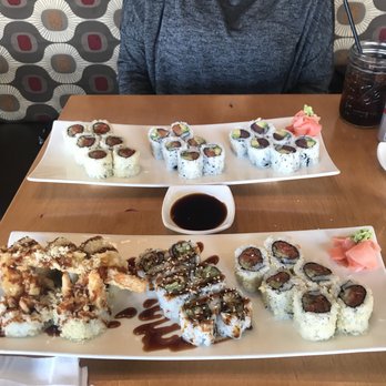 Fin Sushi Bar - Sushi Bars Near Me - Chicago, Illinois Fin Sushi Bar - Sushi Bars Near Me - Chicago, Illinois
