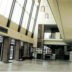 Chinese Cultural Centre - The Executive Meeting Room is approximately 27' x 29' in size that can be used for lectures and small press conferences.