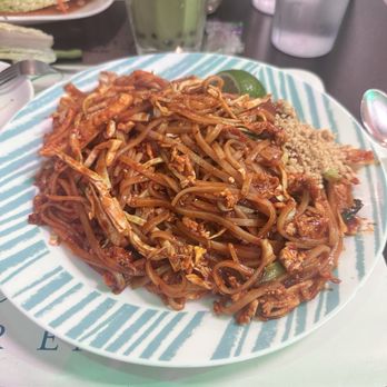 Bangkok Thai Kitchen - Pad Thai - Thai Near Me - Bryan, Texas