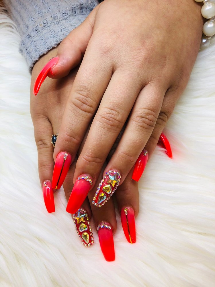 P T NAILS & SPA with photos Updated August 2024 39 Photos 20783