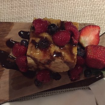 District - Bread pudding was good ! - Cocktail Bars Near Me - Los Angeles, California