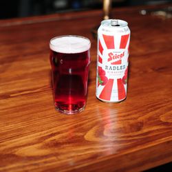 Godwin's Beer Hall - Stiegl Himbeere (Raspberry) Radler