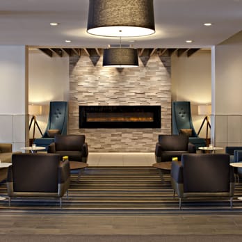 Delta Hotels Winnipeg - Delta Winnipeg Lobby - Hotels Near Me - Winnipeg, Manitoba Delta Hotels Winnipeg - Delta Winnipeg Lobby - Hotels Near Me - Winnipeg, Manitoba