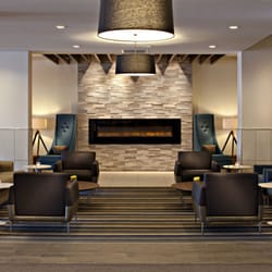 Delta Hotels Winnipeg - Delta Winnipeg Lobby