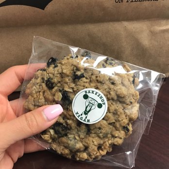 Bakeshop - Vegan raisin oatmeal cookie!! Soooo good - Desserts Near Me - Arlington, Virginia