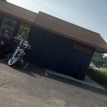 Gustos Bar & Grill - American Near Me - Crest Hill, Illinois