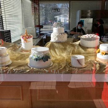 Patisserie - Current examples of formal cakes. - Bakeries Near Me - Saginaw, Michigan