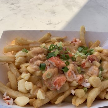 Bob Lobster - Lobster poutine - Seafood Near Me - Newbury, Massachusetts Bob Lobster - Lobster poutine - Seafood Near Me - Newbury, Massachusetts