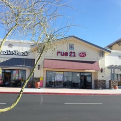 Rue21 - Store front