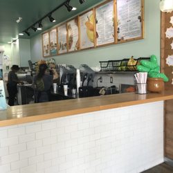 Tropical Smoothie Cafe
