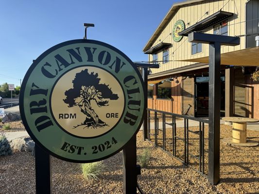Dry Canyon Club