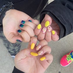 Glamour Nails - Nails