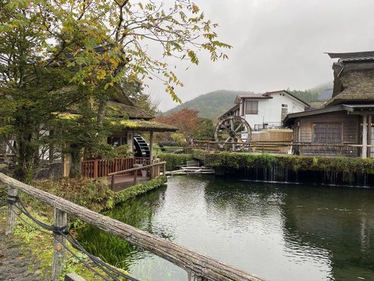 Oshino hakkai by null