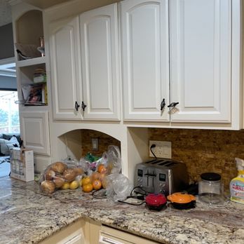 Sunny House Kitchen Remodeling - Before - yikes - Cabinetry Near Me Sunny House Kitchen Remodeling - Before - yikes - Cabinetry Near Me