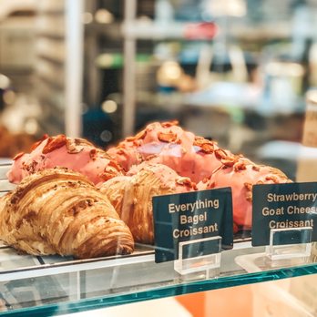 B Bistro + Bakery - Bakeries Near Me - Miami, Florida