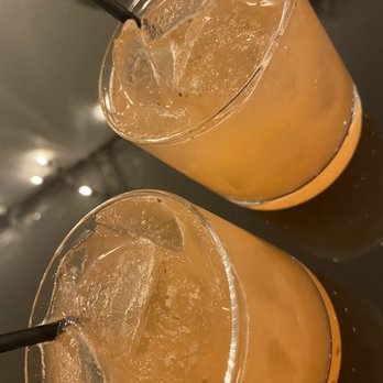 Longitude 87 - Nicole made the most amazing special strawberry tequila drink ... best drink I ever had!! - Cafes Near Me - Oak Brook, Illinois