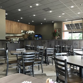 Maola's Pizza and Restaurant - Italian Near Me - Cornelius, North Carolina
