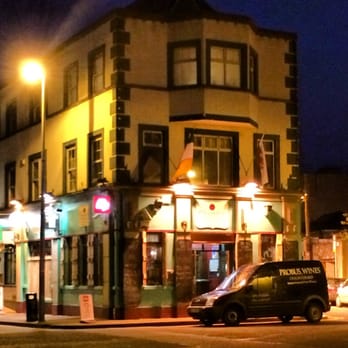Probus Wines & Spirits Dublin - Night view; exterior - Beer, Wine & Spirits Near Me - Dublin, D Probus Wines & Spirits Dublin - Night view; exterior - Beer, Wine & Spirits Near Me - Dublin, D