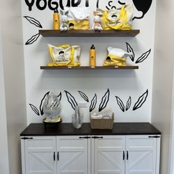 Hey Yogurt - Inside back wall