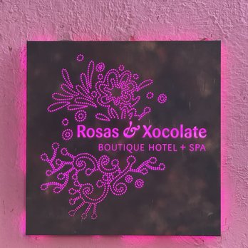Rosas & Xocolate Restaurant-Bar - Rosas y Xocolate - Bars Near Me - Mérida, YUC