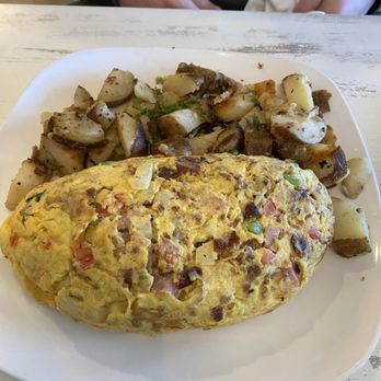 SYRUP - Algonquin - Omelette The Butcher - Breakfast & Brunch Near Me - Algonquin, Illinois