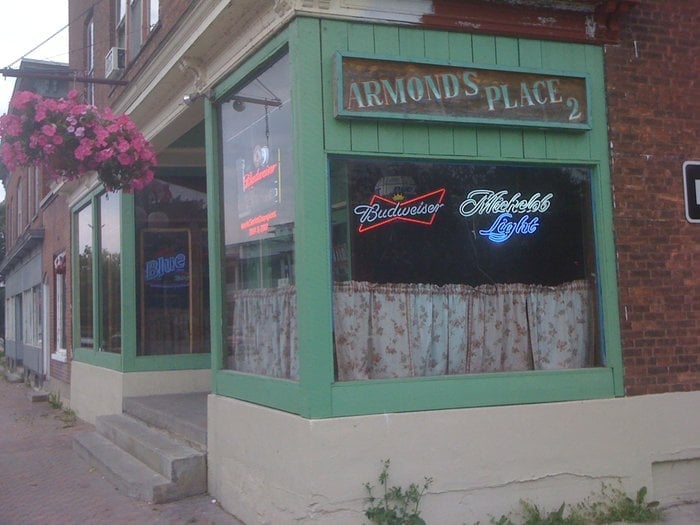 ARMOND’S PLACE II Updated September 2024 102 Lake St, Rouses Point, New York Dive Bars