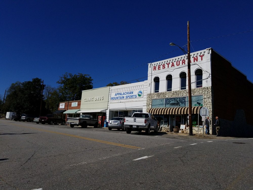 GLEN ALPINE TOWN OF 103 Pitts Ave, Glen Alpine, North Carolina
