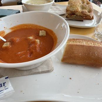 Panera Bread - Creamy Tomato Soup 2/5 - Sandwiches Near Me - Niagara Falls, New York Panera Bread - Creamy Tomato Soup 2/5 - Sandwiches Near Me - Niagara Falls, New York