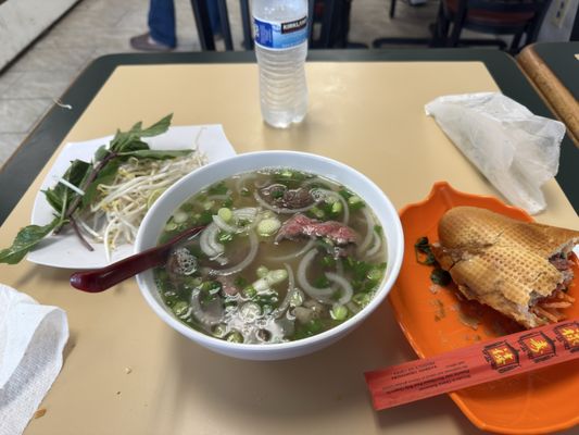 Hoang Tofu by null