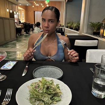 Solera - Lounges Near Me - Honolulu, Hawaii