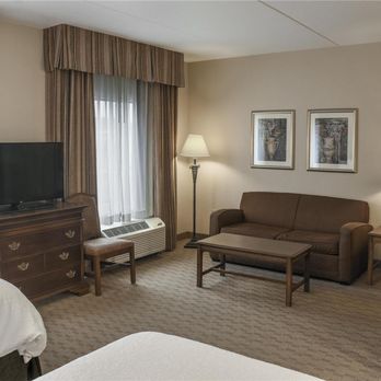 Hampton Inn & Suites Youngstown-Canfield - Guest room - Hotels Near Me - Canfield, Ohio Hampton Inn & Suites Youngstown-Canfield - Guest room - Hotels Near Me - Canfield, Ohio