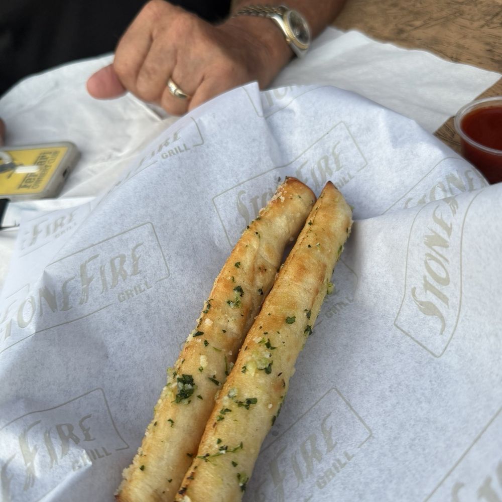 Stonefire Grill - Breadsticks - American Near Me - Thousand Oaks, California Stonefire Grill - Breadsticks - American Near Me - Thousand Oaks, California