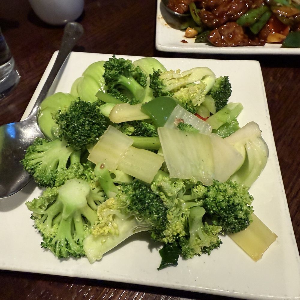 Kwok's Bistro - Steamed Veggies - Chinese Near Me - Reno, Nevada Kwok's Bistro - Steamed Veggies - Chinese Near Me - Reno, Nevada