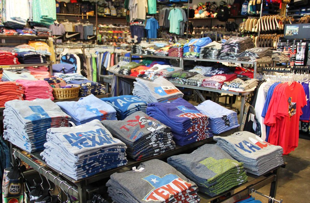 TYLER’S Updated July 2024 29 Photos & 22 Reviews 5959 Royal Ln